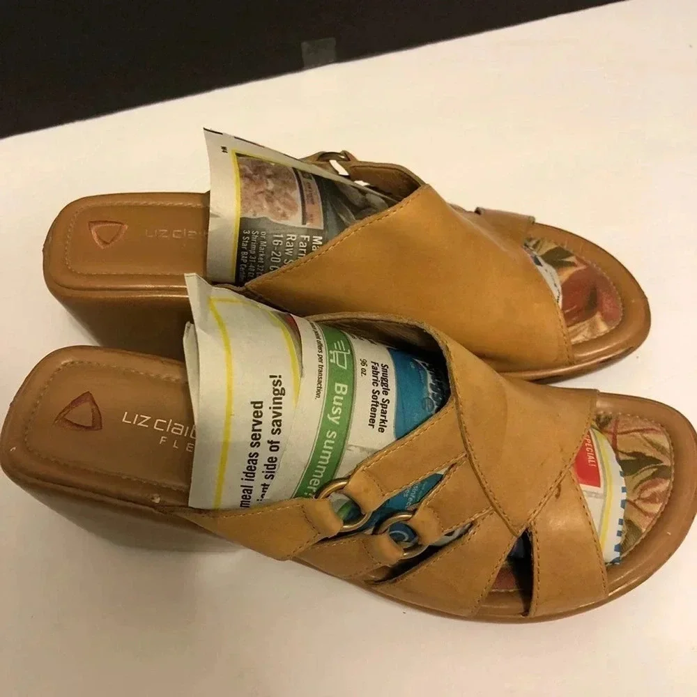Liz Claiborne Y2K Faux Leather Chucky heels Summer sandals women Size 6.5 M